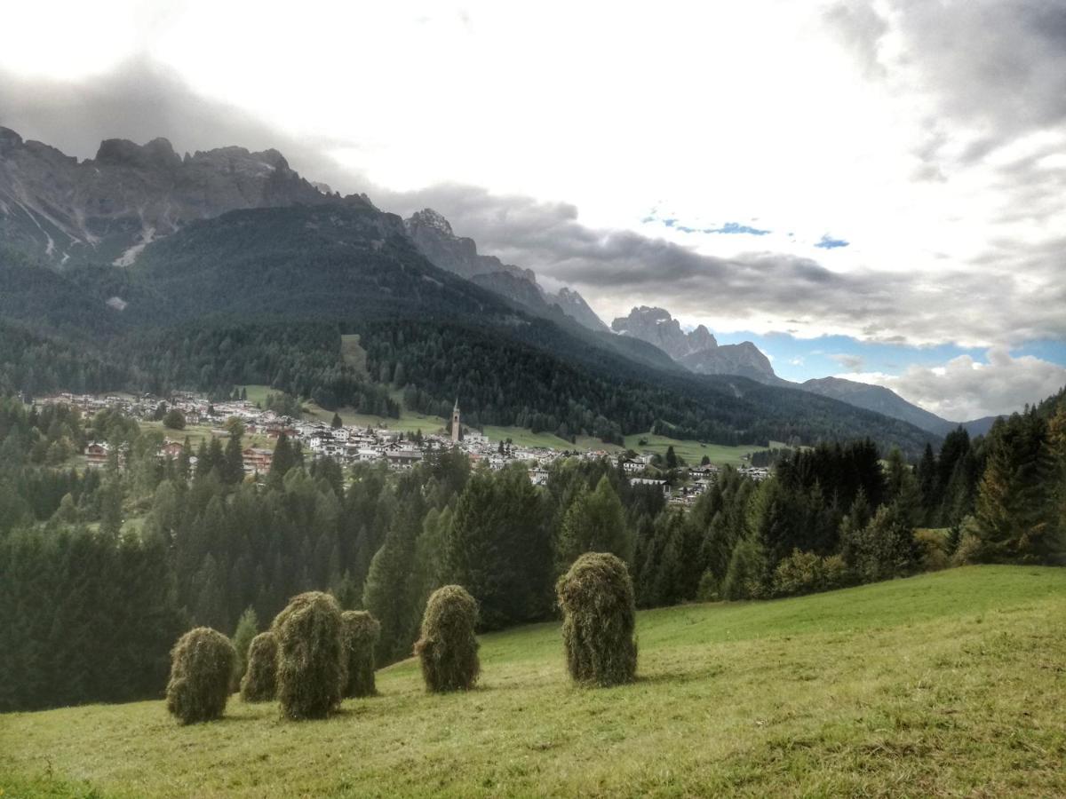Tabie Dli Cuuntini Villa Dosoledo Bagian luar foto