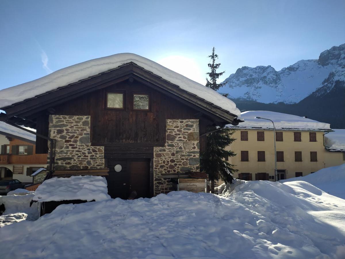 Tabie Dli Cuuntini Villa Dosoledo Bagian luar foto